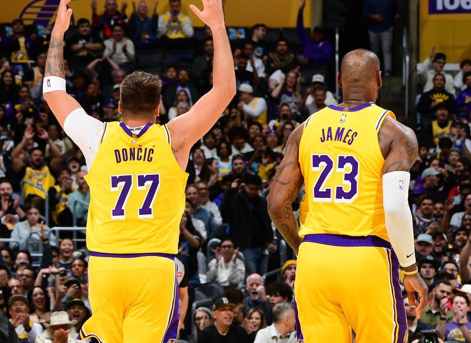 记者预测湖人新赛季：再次获得西部前三席位，至少能打进季后赛第二轮